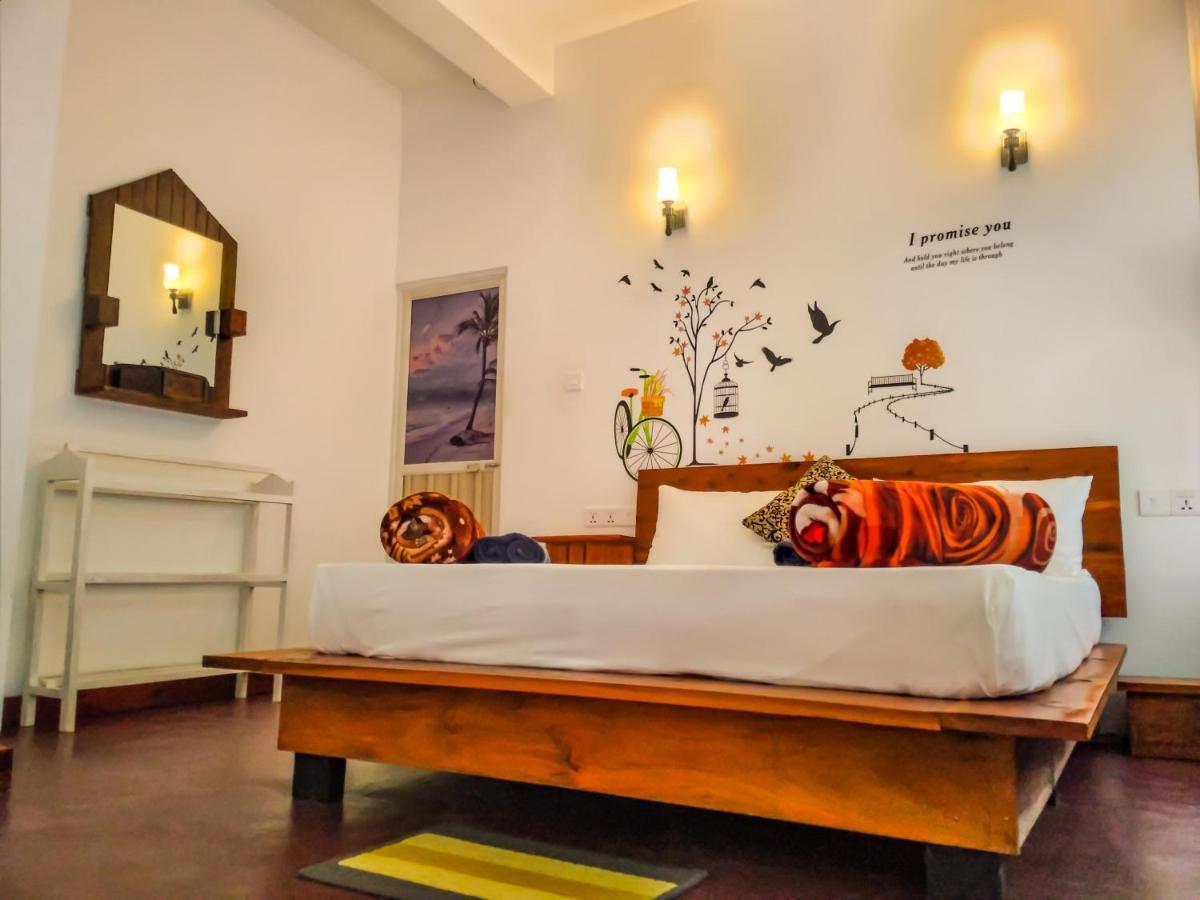Water Side Residence Nallathanniya Εξωτερικό φωτογραφία