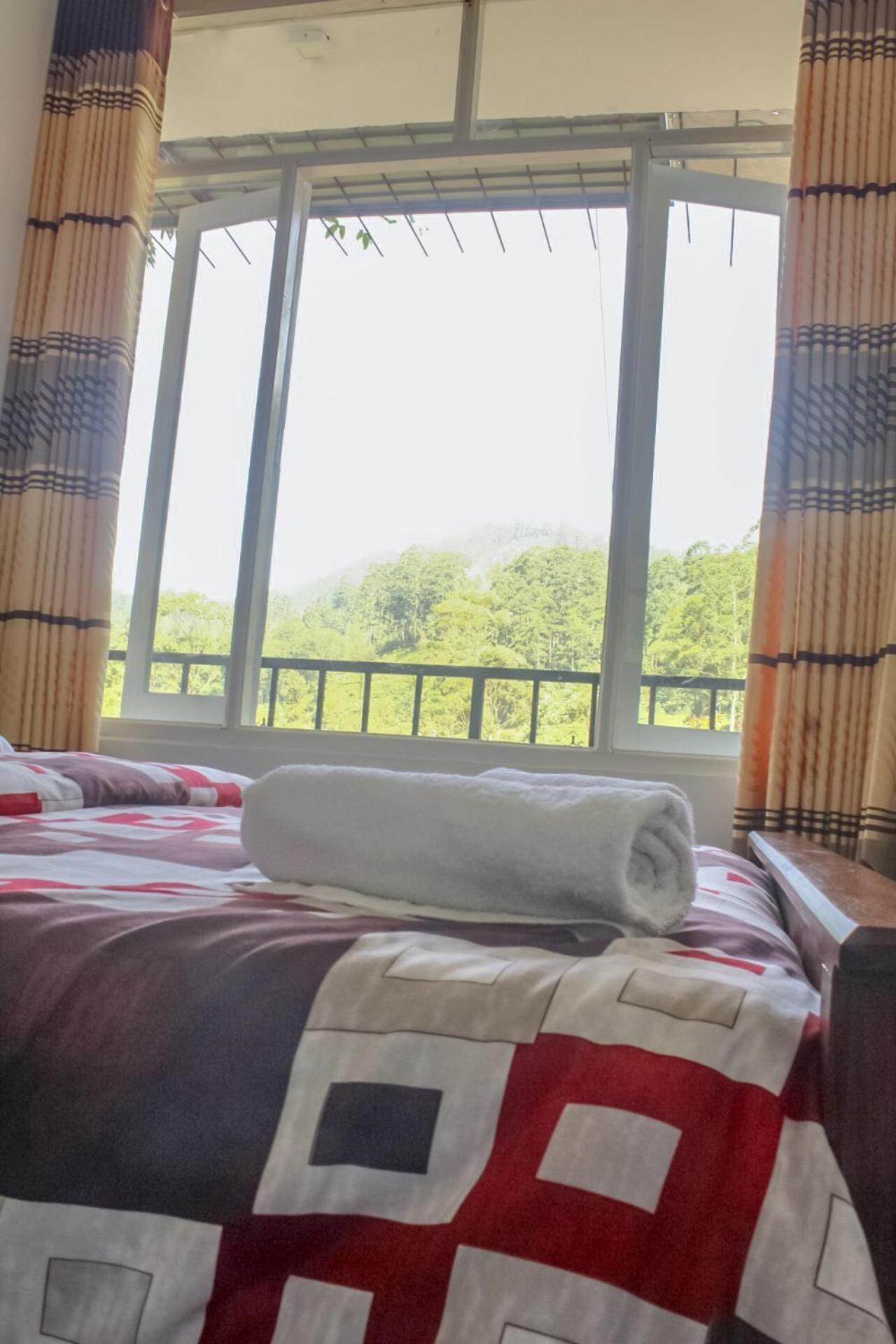 Water Side Residence Nallathanniya Εξωτερικό φωτογραφία